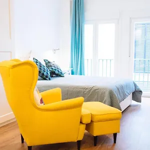 Blonski-yellow Apartamento